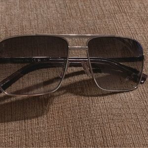 Louis Vuitton sunglasses Z0260U